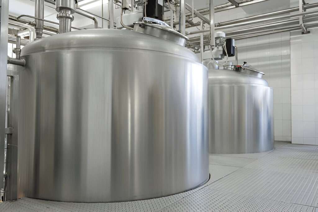300 Gallon Stainless Steel Mixing Tank